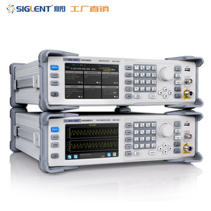 Generador de Señales Siglent SSG5040X 9KHz 4GHz RF con Salida Analógica Vectorial - Product Image 3