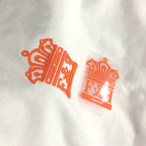 Barato roupas personalizadas 3d emboss logotipo iron-on crachá de borracha vestuário roupas camiseta chapéu ferro na etiqueta silicone transferência de calor patch