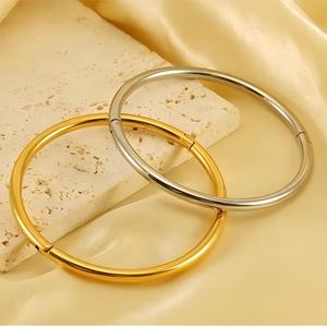 Round Smooth <b>Plain</b> <b>Ring</b> Bracelet for Women, Simple Stainless Steel Bracelet That Does Not Fade for Women Fashion Jewelry - Product Image 3