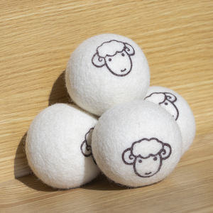 Juguetes de Fieltro de Lana 100% Ecológicos Hechos a Mano para Gatos y Perros - Product Image 6