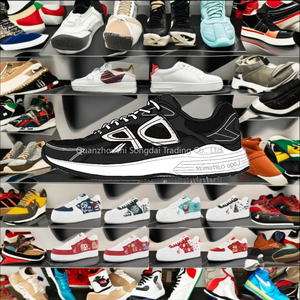 उच्च गुणवत्ता वाले क्लासिक फैशन चिंतनशील 30 आइकन कम-शीर्ष स्नीकर्स काउहाइड सिलाई और जाल के साथ उच्च अंत पुरुषों को उजागर करते हैं - Product Image 5