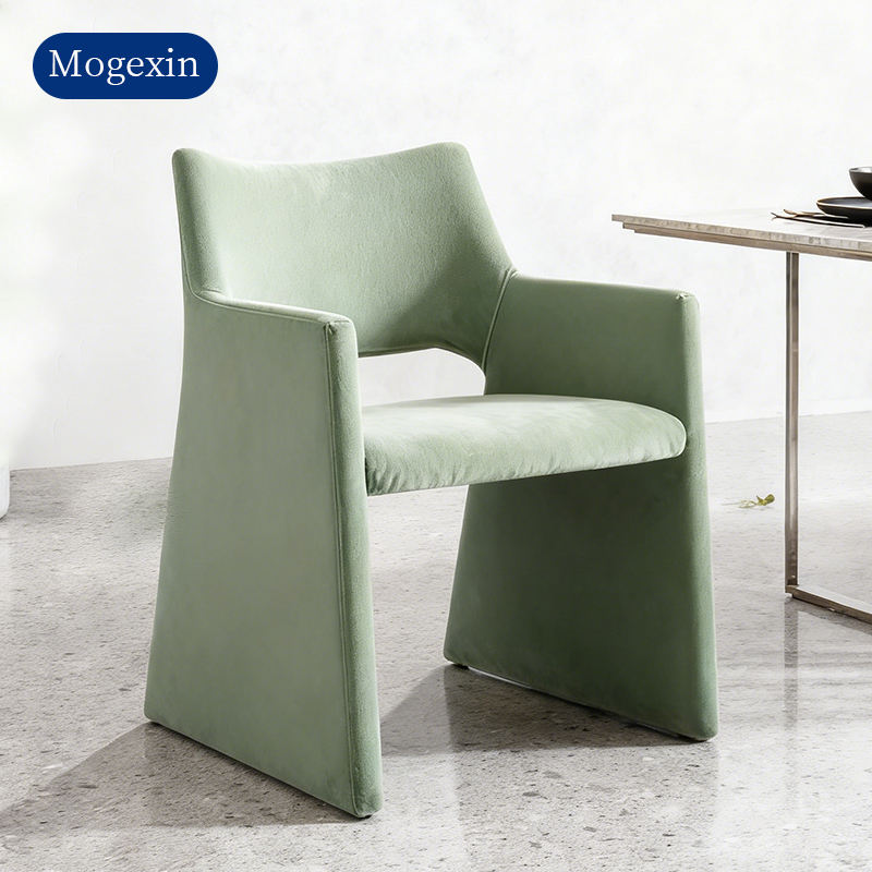 สีเขียวอ่อน