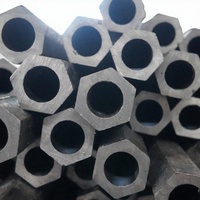 Tube hexagonal sur mesure disponible, conforme à la norme ASTM A106, utilisé pour les arbres de transmission robustes, les raccords de machines d'ingénierie