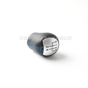 Pomo de palanca de cambios para Renault, diseño ergonómico con costuras de cuero - Product Image 4