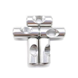 Grado 4,8 barril de ranura cruzada agujero central pasador martillo insertar <span class=keywords><strong>tuerca</strong></span> empotrar muebles <span class=keywords><strong>tuerca</strong></span> - Product Image 3