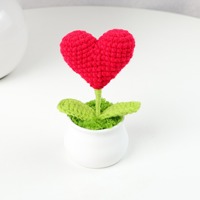 Vente en gros d'usine, fleur en forme de cœur d'amour au crochet faite à la main dans un pot, tricotée, support - Décoration de bureau mignonne, cadeau pour enseignant, ami