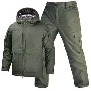 Uniforme de moto imperméable SoftShell pour hommes OEM veste de pluie épaisse à capuche avec poches multiples et ensemble de pantalons pour l'extérieur - Product Image 6