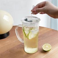 Vente en gros de gobelets à eau en verre borosilicaté de grande valeur avec poignée couvercle à rayures transparentes gobelets en verre de paille