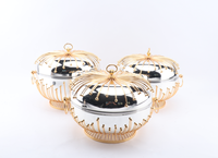 Ensemble de 3 réchauds de buffet massifs de 3,5L, 4,5L et 5,5L avec couvercles de style cage à oiseaux design, finition or miroir, pour services de traiteur