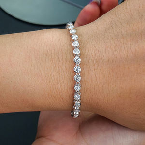 สร้อยข้อมือเทนนิสโมอิสซาไนต์เงินแท้ 925 ชุบเงิน Xingyue ประดับเพชรเกรด D ได้รับการรับรองจาก GRA เหมาะสำหรับงานแต่งงาน - Product Image 4