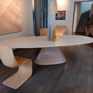 طاولة طعام وقهوة عصرية مصنوعة يدويًا من الخشب الصلب العضوي بتصميم بارامتري فاخر - Product Image 5