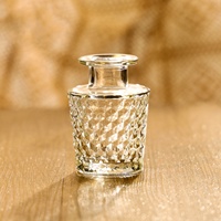 Mini Vases En Verre Relief Rétro Côtelé De Mariage Varié Transparent En Verre Clair Fleur Hydroponique Bud Vase