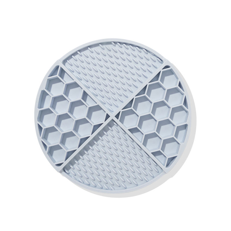 สีเทาอ่อน