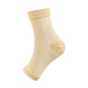 Chaussettes de fasciite plantaire absorbant la sueur avec entorse du tendon à compression antidérapante - Product Image 3