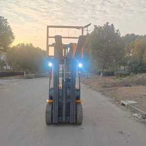 Le Japon a utilisé le chariot élévateur diesel de haute qualité TCM 20/25/30 2-3.5ton chargeur de chariot élévateur de mât à deux étages à vendre - Product Image 4