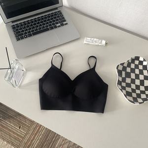 Sujetador de una pieza sin costuras con espalda cruzada en forma de U, sin tirantes, para mujer, fino, de verano, con efecto push-up para busto pequeño - Product Image 6