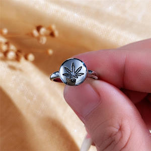 Anello alla Moda F1245 Placcato Oro 18K in Ottone Unisex con Motivo Vegetale, Gioiello Regalo - Product Image 3