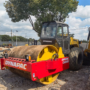 Compacteur à roues vibrantes double tambour Dynapac CA301D avec moteur diesel et pompe à roulement à billes à vendre - Product Image 2