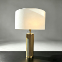Lampe de table design en laiton massif à motif enroulé, abat-jour en lin surdimensionné, éclairage de bureau LED moderne de luxe avec base E26, flexible et simple