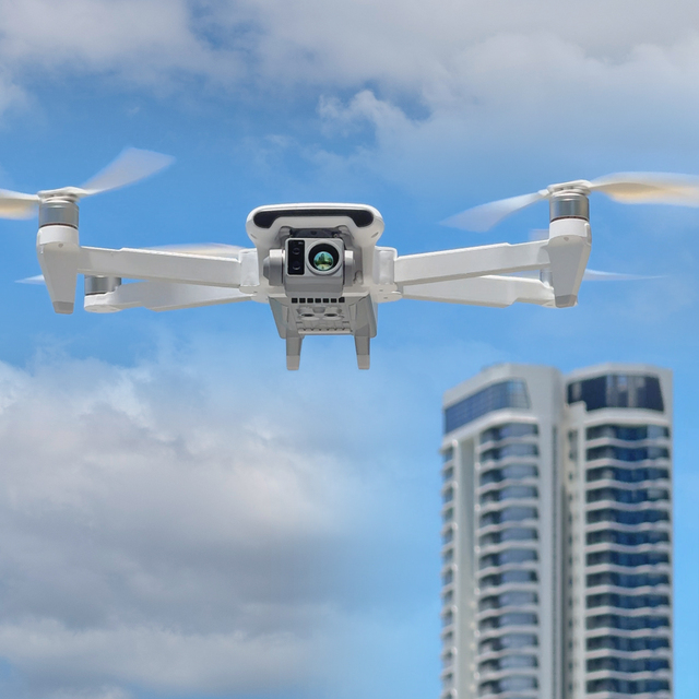 MMC X8T Professional 4K Commercial Drone with Thermal Imaging Camera 20KM Range 47 Minute Flight Time for Building Inspections