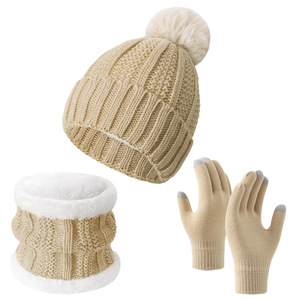 Ensemble de trois chapeaux et <span class=keywords><strong>gants</strong></span> d'hiver chauds en velours épais, couleur unie, polyvalents et anti-froid, pour le cyclisme - Product Image 4