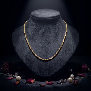 Collar Cristiano Ajustable de Acero Inoxidable Chapado en Oro para Hombre y Mujer, Diseño Moderno y Elegante de TopGems - Product Image 1