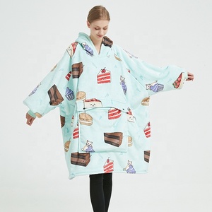 Couverture à <span class=keywords><strong>capuche</strong></span> Sherpa super chaude personnalisée avec manches Sweat-shirt long portable pour enfants adultes tissé style moderne - Product Image 2