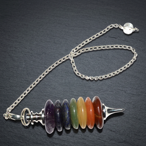 Pendentif disque Chakra en pierres précieuses polies, perles sculptées, pour la pratique du Feng Shui et la décoration intérieure - Product Image 3