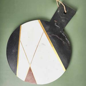 Tablas de Cortar Blancas y Negras con Acabados Personalizados y Tamaño Personalizado Disponible - Product Image 1