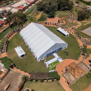 Tente incurvée provisoire d'événement <span class=keywords><strong>de</strong></span> chapiteau avec la fenêtre <span class=keywords><strong>de</strong></span> <span class=keywords><strong>toit</strong></span> <span class=keywords><strong>de</strong></span> PVC ou les panneaux latéraux fermés - Product Image 5