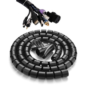 Manchon de câble en spirale noir en PE, bande de protection de câbles, organisateur de câbles flexible pour la gestion des câbles - Product Image 1