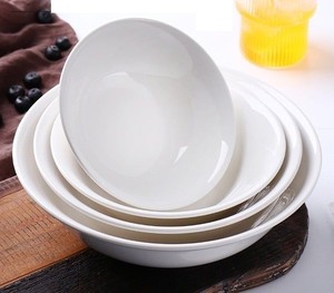 Bols en <span class=keywords><strong>porcelaine</strong></span> blanche toutes tailles, lignes concentriques simples et fines, finition lisse et brillante sous l'underglaze, sans BPA, étanches et écologiques - Product Image 1