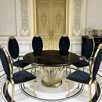 Table de banquet de mariage de luxe avec plateau en marbre et base en métal, durable et écologique pour les hôtels et les restaurants