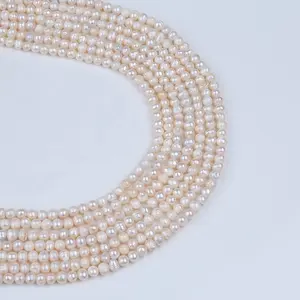 Fili di perle a forma di patata con perle d'acqua dolce di colore bianco naturale da 5-6mm all'ingrosso