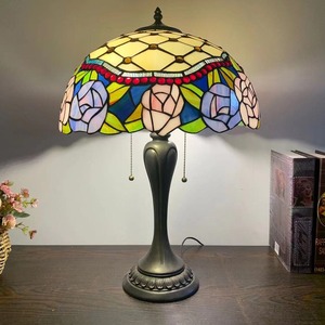 Lámpara Tiffany de 16 pulgadas, lámpara de escritorio de cristal de glicinia púrpura amarilla barroca, adecuada para lámpara de noche de sala de estar - Product Image 2