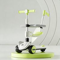 Trottinette pour enfants avec barrière de sécurité, poignée de poussée, lumières et musique, trottinette pliable à 3 roues, hauteur réglable de 1 à 8 ans, trottinettes pour enfants