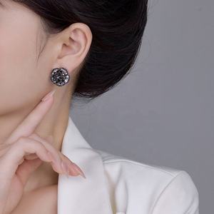 Boucles d'oreilles tendance ED63510 avec zircon et alliage de laiton plaqué rhodium/or, bijoux cadeau pour femme - Product Image 5