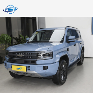 รถยนต์ Fangchengbao Leopard 5 B5 <span class=keywords><strong>PHEV</strong></span> ขับเคลื่อน 4 ล้อ เครื่องยนต์ 1.5T+มอเตอร์คู่ สำหรับการขับขี่ออฟโรดสุดโหด พร้อมฟังก์ชั่น Tank Turn, ระบบกันสะเทือนแบบถุงลม, V2L, รถ SUV 5 ที่นั่งสุดหรู - Product Image 3