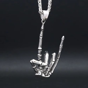 Pendentif main squelette yunnique en argent tibétain, style gothique pour homme, chaîne de pull, cadeau - Product Image 2
