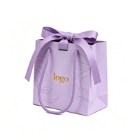 Sac en papier cadeau de luxe avec nœud en ruban de satin et poignée en corde torsadée, sac de shopping en papier personnalisé avec logo, emballage de boutique, vente en gros