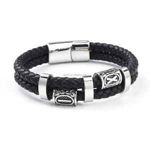 Pulsera de Cuero <span class=keywords><strong>para</strong></span> Hombre con Runas Vikingas de Acero Inoxidable, Pulsera de Cuero Genuino, Pulsera Punk Vikinga, Regalo <span class=keywords><strong>para</strong></span> Él - Product Image 1