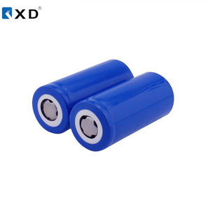 Batería recargable de iones de litio de <span class=keywords><strong>3</strong></span>,2 v 6000mah lifepo4 32700 célula de la batería con servicio de OEM - Product Image 1