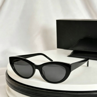 Petites lunettes de soleil carrées œil de chat, verres dégradés, protection UV, monture intégrale, beige blanc, PC, unisexe, tendance