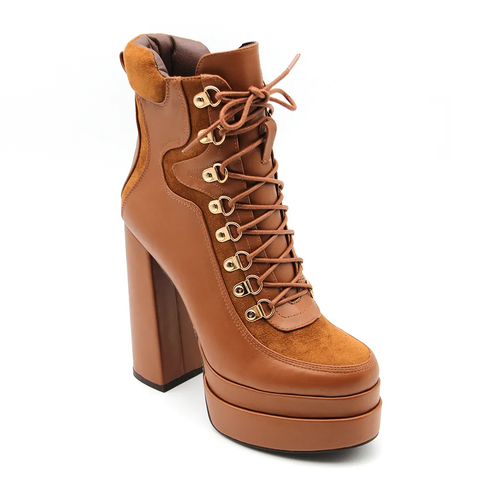 फैक्टरी मूल्य टखने जूते महिलाओं डबल कील चमड़े फीता अप जूते सर्दियों शरद ऋतु गर्म साबर जूते