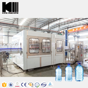 Linea di produzione semiautomatica/automatica della macchina di rifornimento liquida dell'acqua pura della bottiglia di acqua dell'animale domestico <span class=keywords><strong>da</strong></span> 5 litri 10 litri su misura della fabbrica - Product Image 1