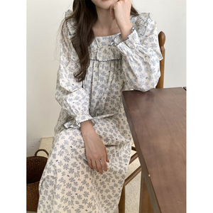 Pigiama da Donna Autunno 2025 Stile Tagliato con Collo Quadrato, Maniche Lunghe, Lunghezza Intera in Tessuto Intrecciato di MORNING - Product Image 1