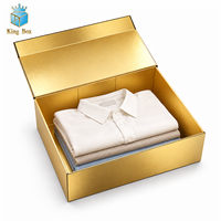 Boîte cadeau pliable à fermeture magnétique pour vêtements, idéale pour l'emballage de chemises, pulls et autres articles vestimentaires, et la présentation en magasin.