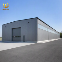 Structure en acier pour entrepôt industriel, atelier de fabrication, stockage d'équipements, bâtiment de production