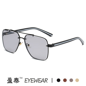 G Brand Men's Metal Frame <b>Gradient</b> <b>Sunglasses</b> UV400 Protection Fashionable Design for Outdoor Use - Product Image 4