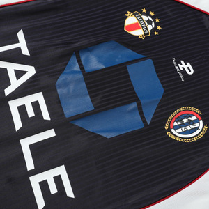 Camiseta de Manga Larga con Cuello en V y Bloques de Color de la Marca Trendy para Hombre, Adecuada para Ropa Deportiva Informal de Verano - Product Image 6